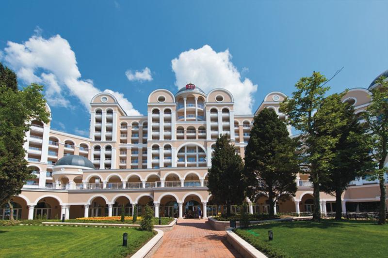 Napospart utazás Riu Helios Paradise Hotel