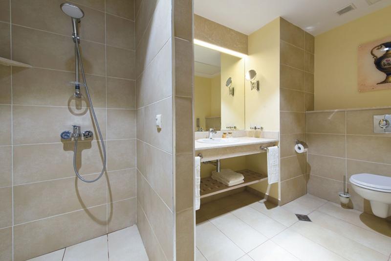 Napospart utazás Riu Helios Paradise Hotel