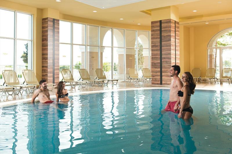 Napospart utazás Riu Helios Paradise Hotel