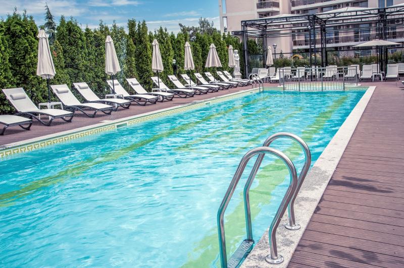 Napospart utazás Rome Palace Deluxe Hotel