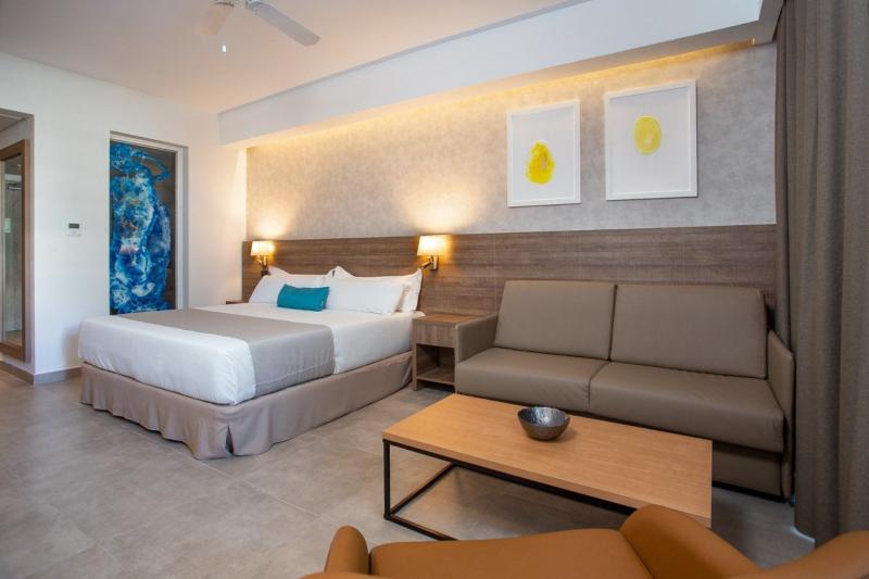 Dominika utazás Serenade Punta Cana Beach & Spa Resort Hotel