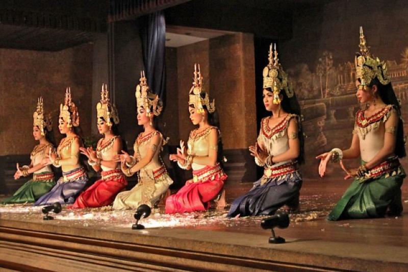 Thaiföld-Kambodzsa körutazás phuketi üdüléssel