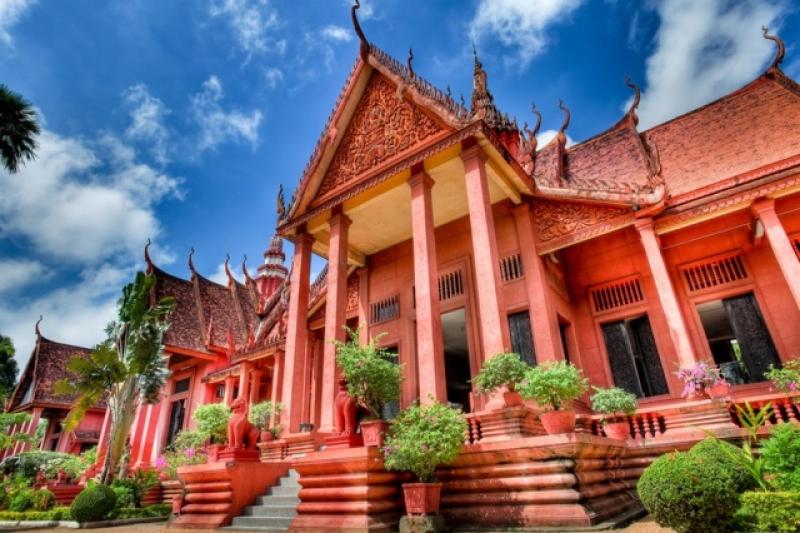 Thaiföld-Kambodzsa körutazás phuketi üdüléssel