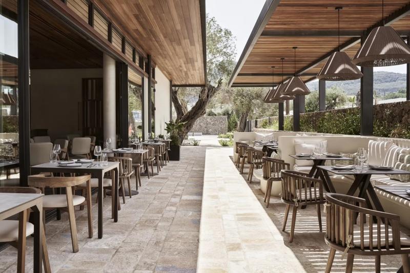 Korfu Messonghi utazás The Olivar Suites Hotel