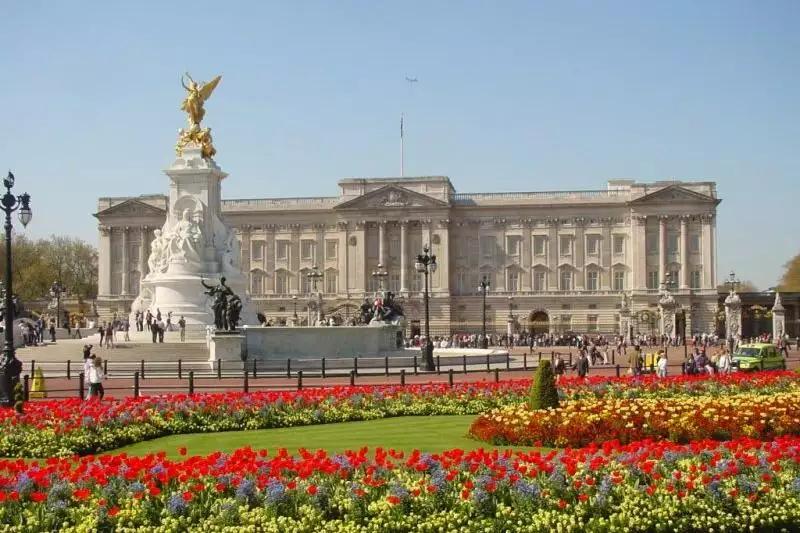 5 Napos Városlátogatás 4* Hotel London
