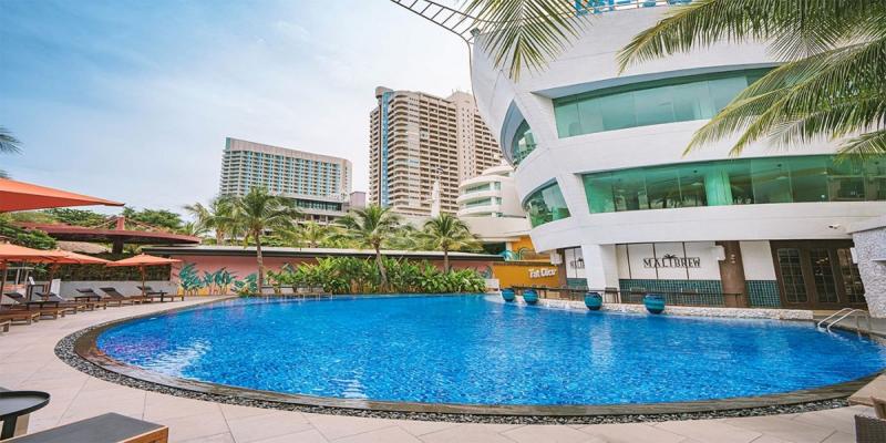 Pattaya utazás A-one The Royal Cruise Hotel