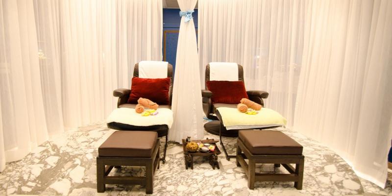 Pattaya utazás A-one The Royal Cruise Hotel