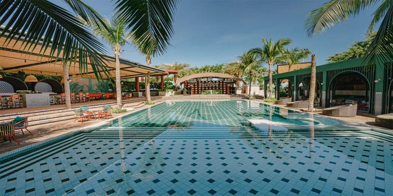 Pattaya utazás A-one The Royal Cruise Hotel