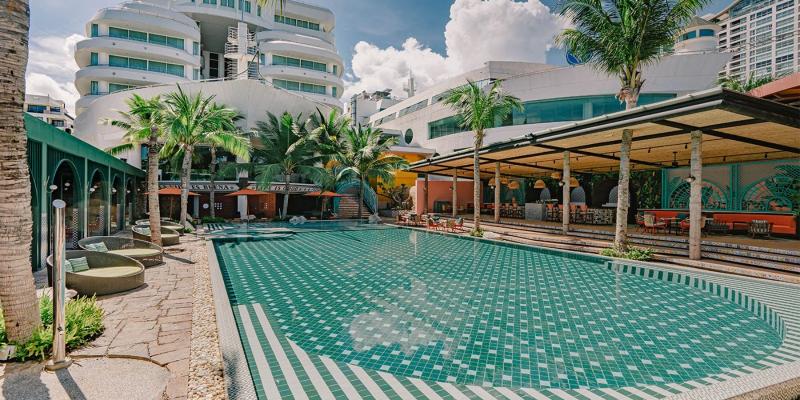 Pattaya utazás A-one The Royal Cruise Hotel