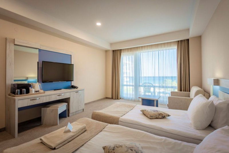 Dit Evrika Beach Club Hotel Napospart