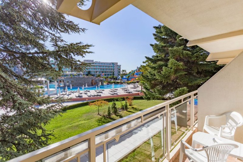 Dit Evrika Beach Club Hotel Napospart