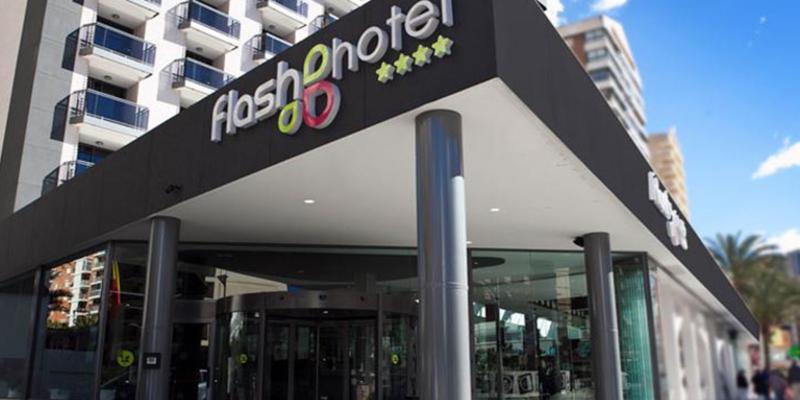 Costa Blanca utazás Flash Hotel Benidorm