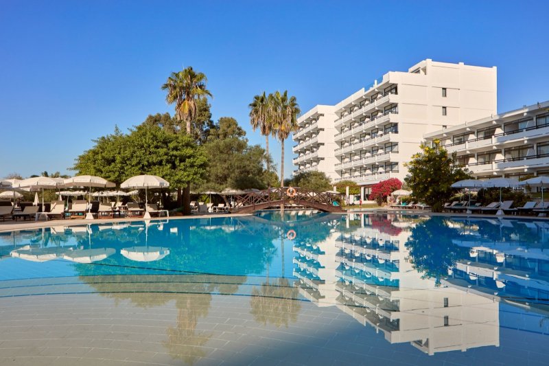 Dél-Ciprus utazás Grecian Bay Hotel