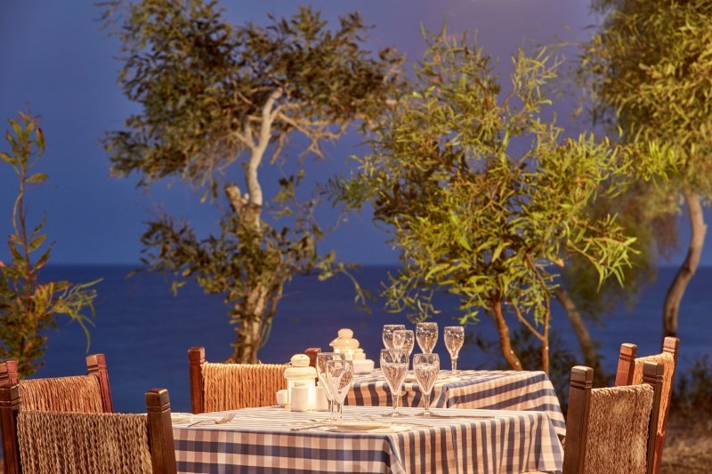 Dél-Ciprus utazás Grecian Bay Hotel