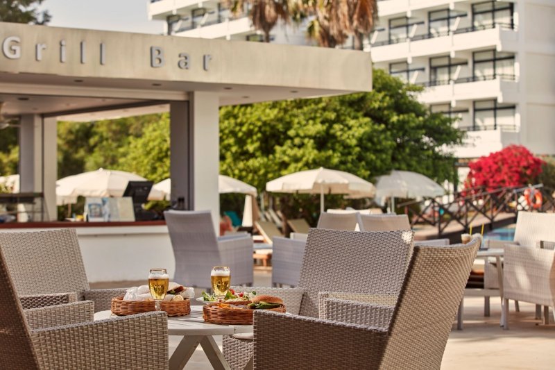 Grecian Bay Hotel Dél-Ciprus