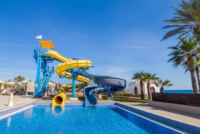 Dél-Ciprus Ayia Napa utazás Hotel Adams Beach