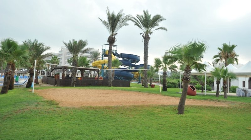 Dél-Ciprus Ayia Napa utazás Hotel Adams Beach