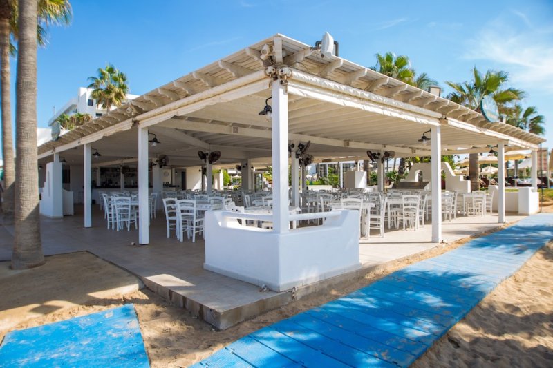 Dél-Ciprus Ayia Napa utazás Hotel Adams Beach