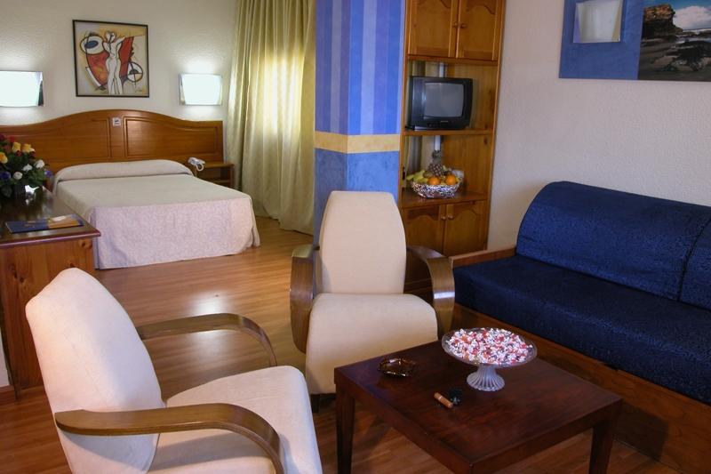 Costa Blanca utazás Hotel Benidorm Centre