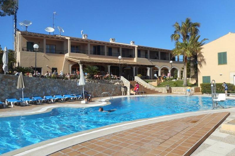 Mallorca Santa Ponsa utazás Hotel Club Santa Ponsa
