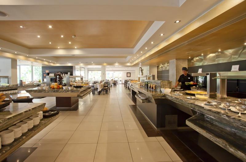 Mallorca utazás Hotel Fergus Bermudas