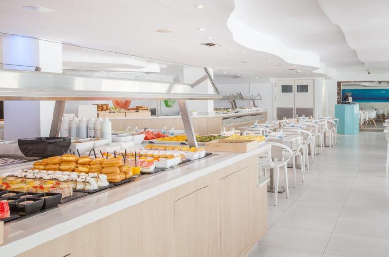 Mallorca Santa Ponsa utazás Hotel Fergus Stlye Cala Blanca Suites