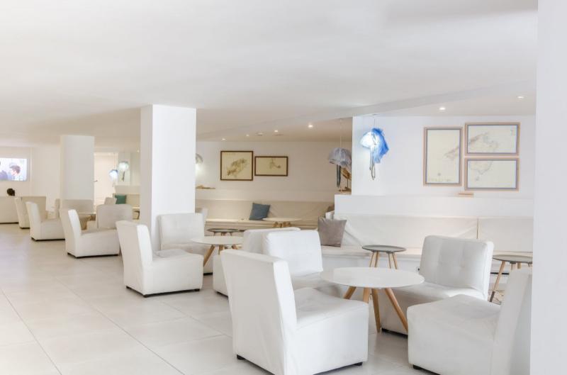 Mallorca Santa Ponsa utazás Hotel Fergus Stlye Cala Blanca Suites