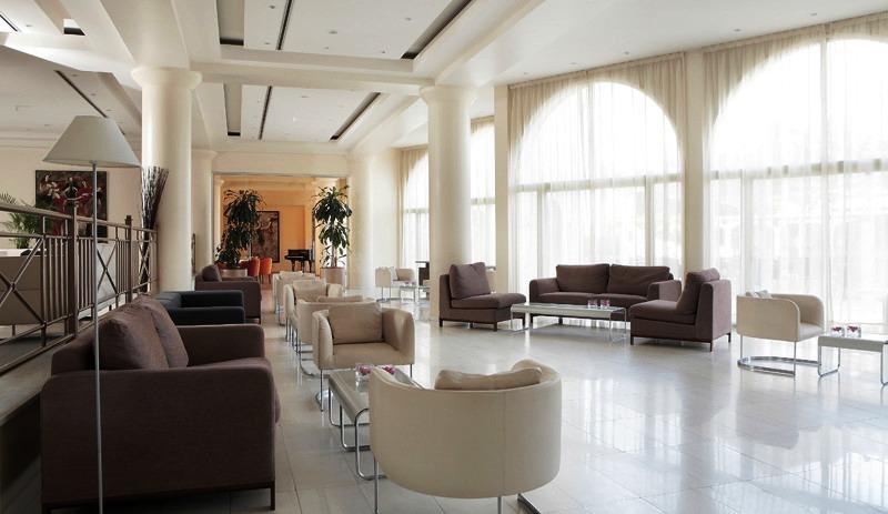 Dél-Ciprus Protaras utazás Hotel Golden Coast Beach