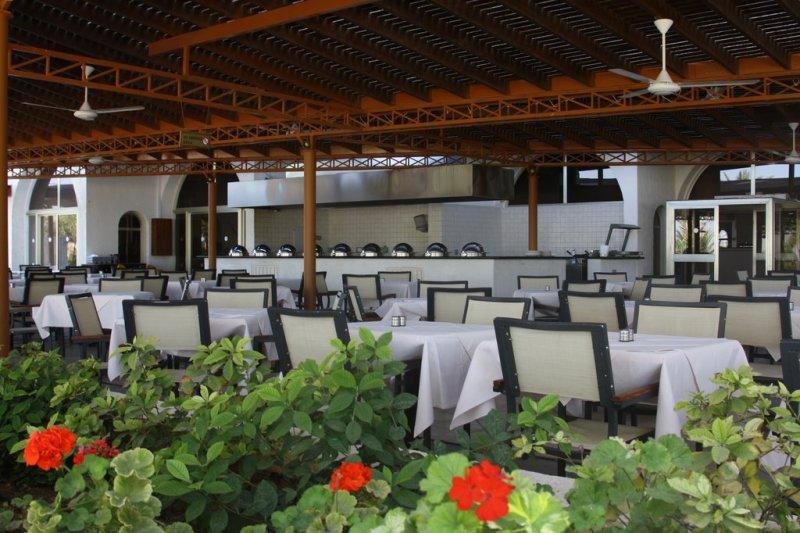 Dél-Ciprus Protaras utazás Hotel Golden Coast Beach