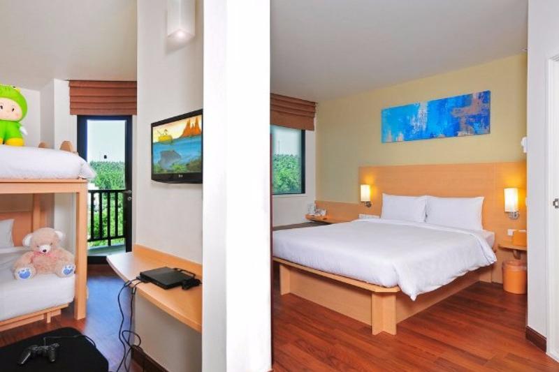 Phuket utazás Hotel Ibis Kata Beach