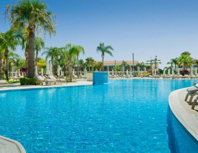 Dél-Ciprus utazás Hotel Olympic Lagoon Resort