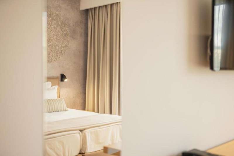 Napospart utazás Hotel Perla