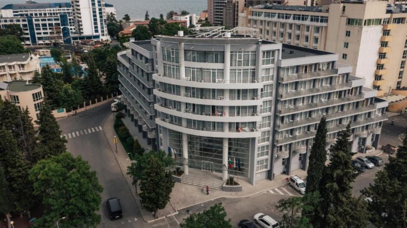 Napospart utazás Hotel Perla