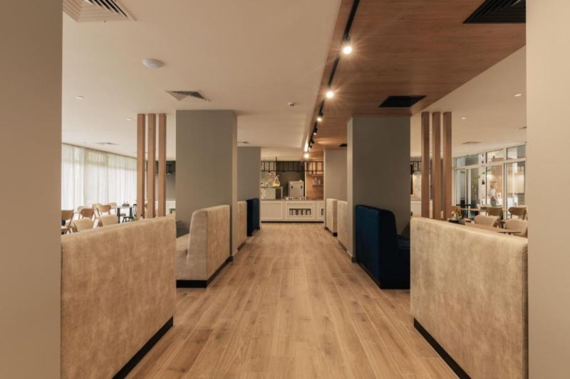 Napospart utazás Hotel Perla