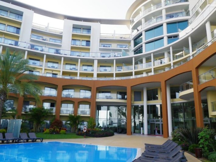 Madeira Funchal utazás Hotel Pestana Promenade Ocean & Spa Resort