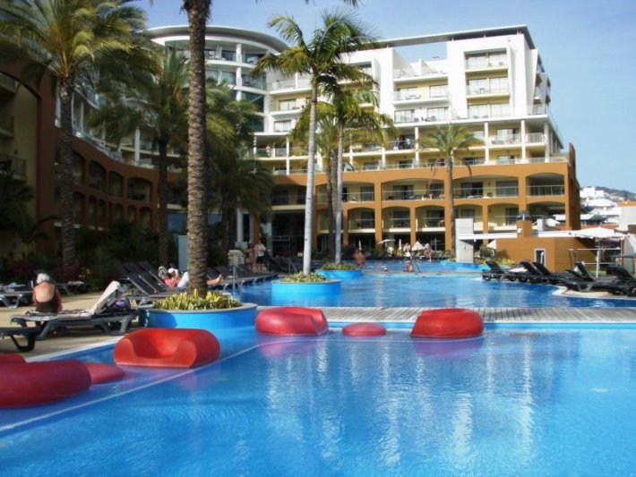 Madeira Funchal utazás Hotel Pestana Promenade Ocean & Spa Resort