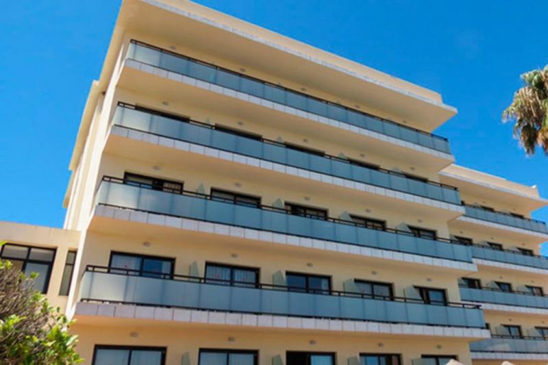 Costa Del Sol Torremolinos utazás Hotel Puente Real