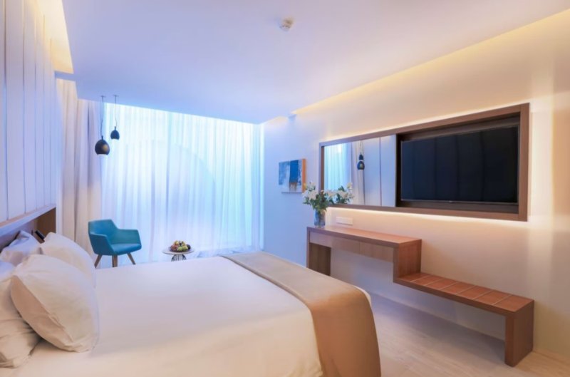 Hotel Radisson Beach Resort Dél-Ciprus