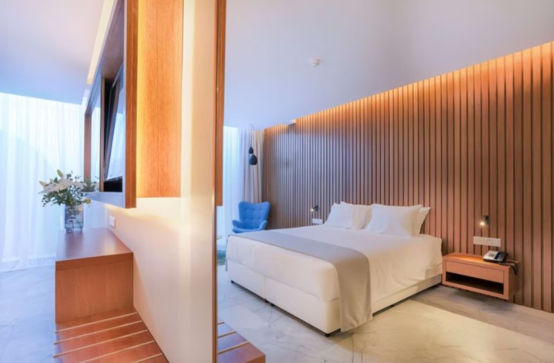 Dél-Ciprus utazás Hotel Radisson Beach Resort