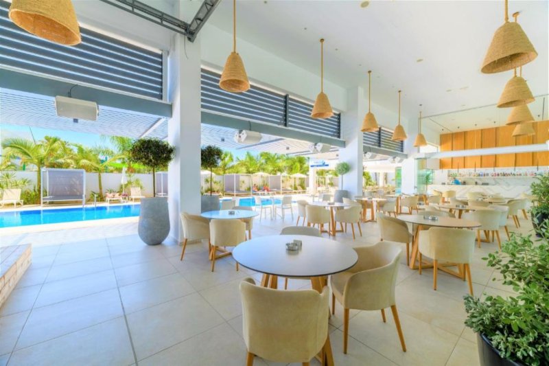 Hotel Tasia Maris Seasons Dél-Ciprus