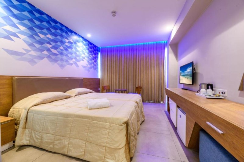 Dél-Ciprus utazás Hotel Tasia Maris Seasons