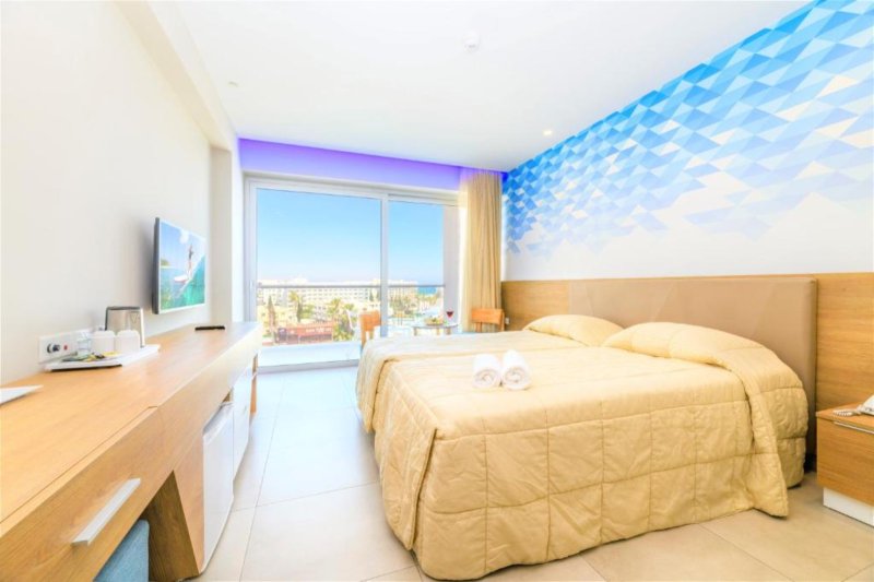 Hotel Tasia Maris Seasons Dél-Ciprus
