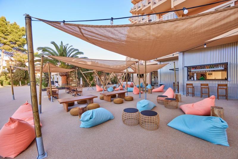 Mallorca Calvi utazás Hotel Tent Palmanova
