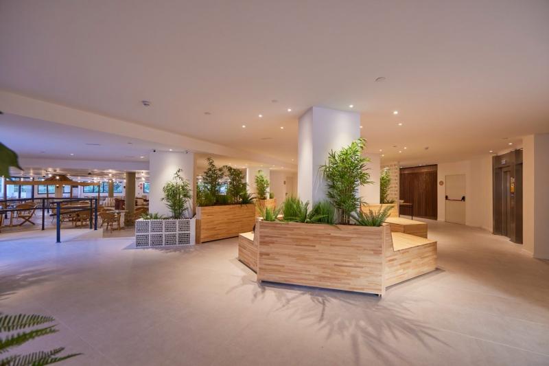 Mallorca Calvi utazás Hotel Tent Palmanova