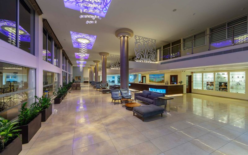 Dél-Ciprus utazás Hotel Tofinis