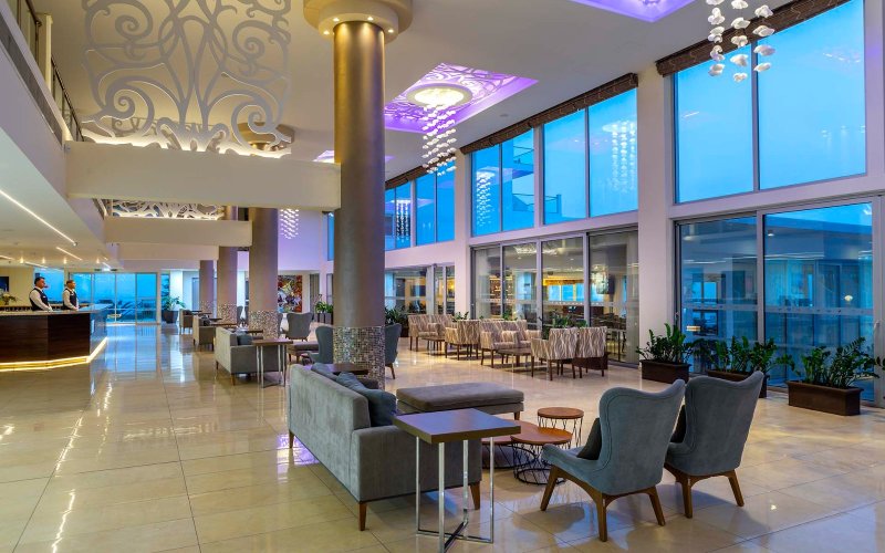 Dél-Ciprus utazás Hotel Tofinis