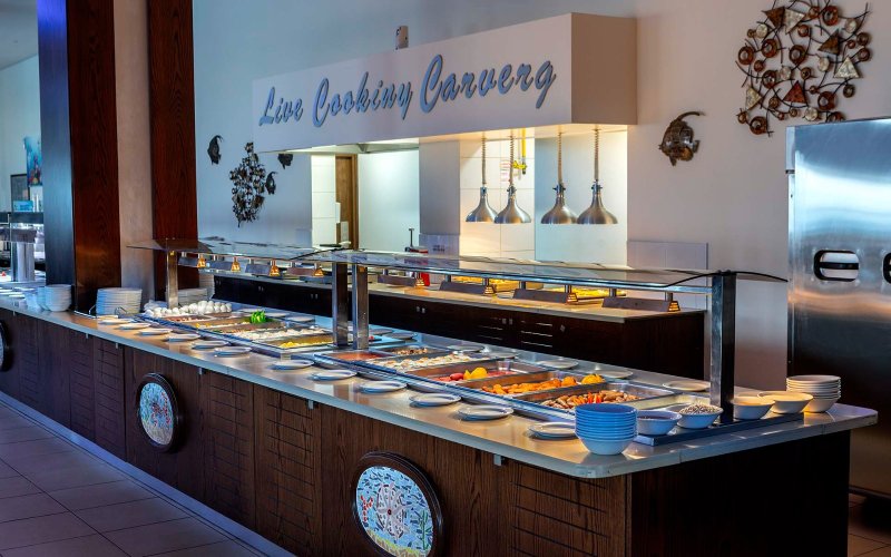 Dél-Ciprus utazás Hotel Tofinis