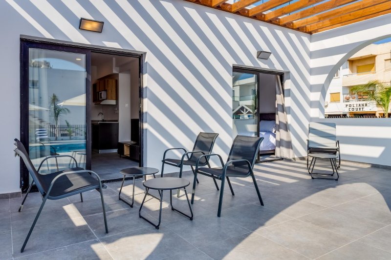 Dél-Ciprus utazás Hotel Zoi