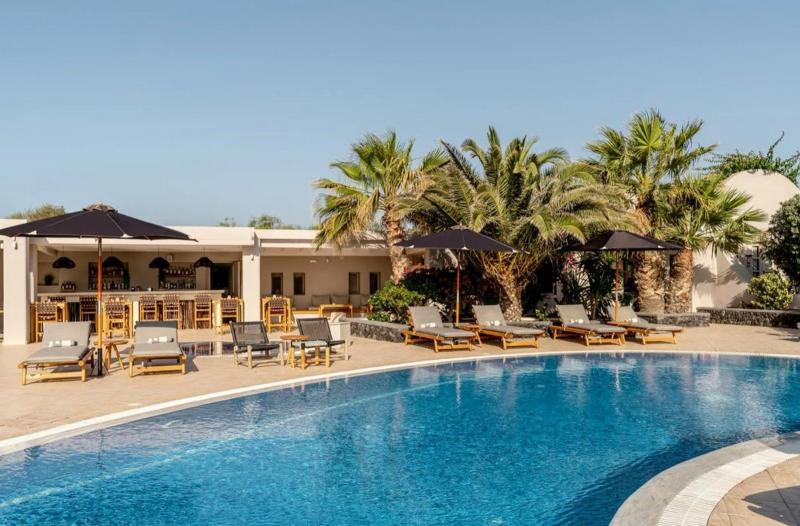 Szantorini utazás Marillia Village Hotel