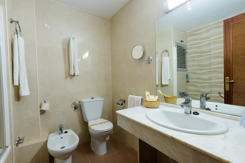 Costa Del Sol utazás Monarque Fuengirola Park Hotel